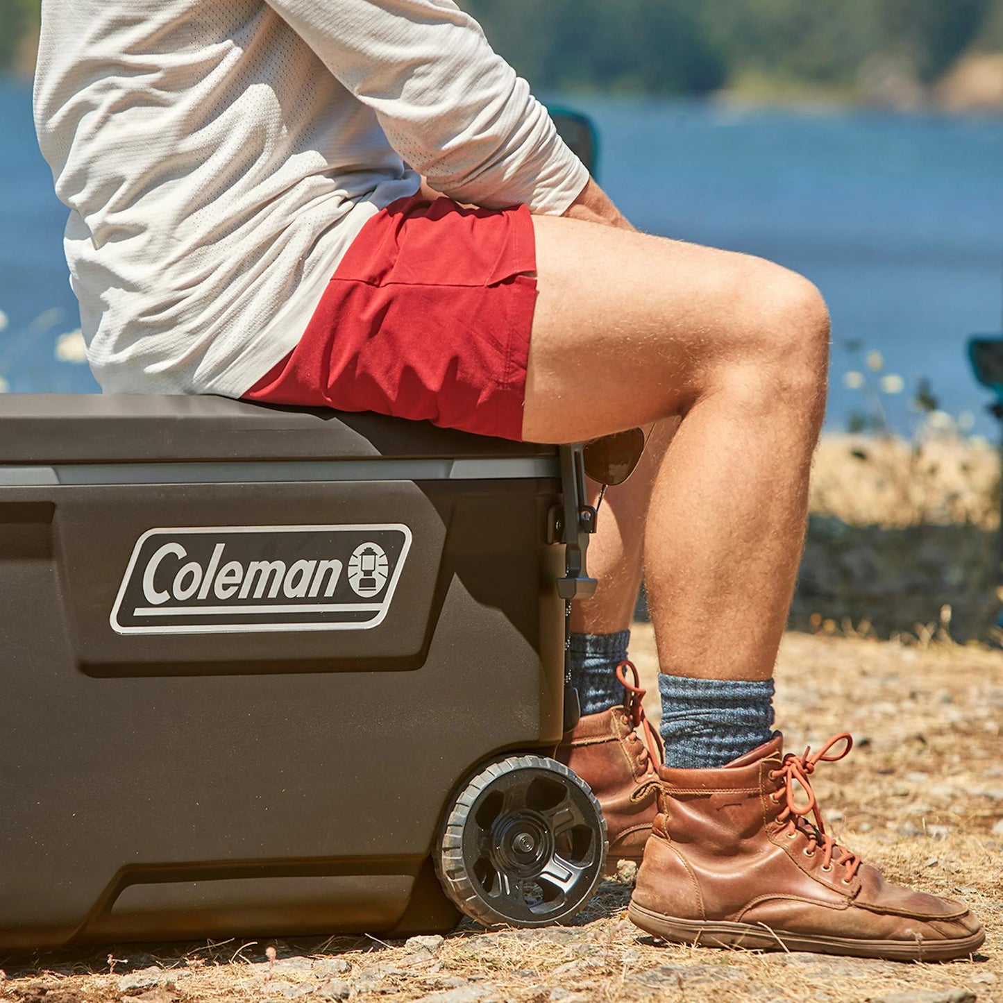 Convoy Series 65-Quart Cooler With Wheels