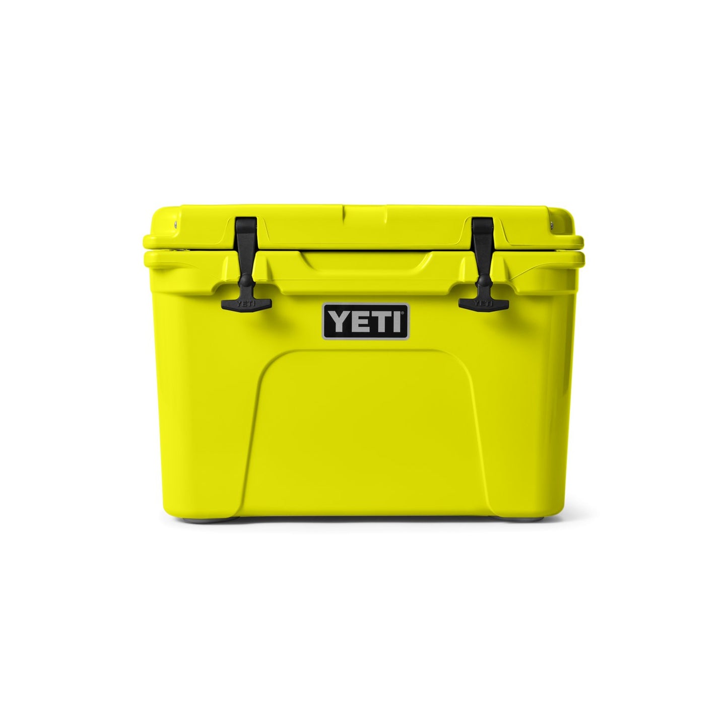 Tundra 35 Hard Cooler WITH MAGSLIDER LID
